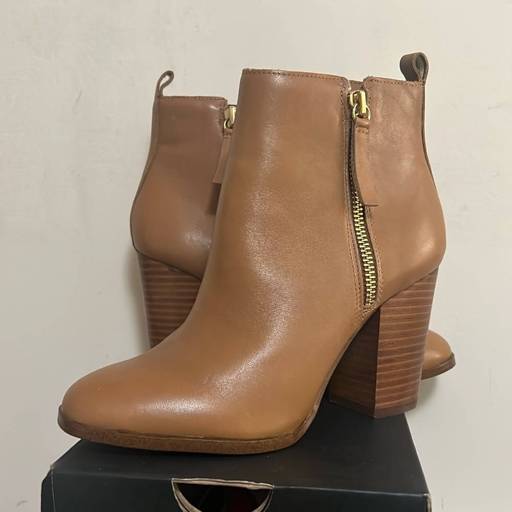 Aldo booties size 5 used